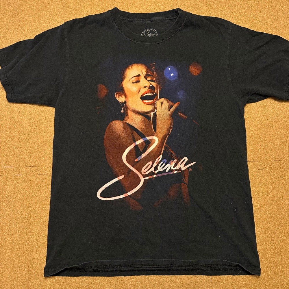 Selena Quintanilla Graphic T-Shirt Unisex Medium Black Cotton Music Band Tee